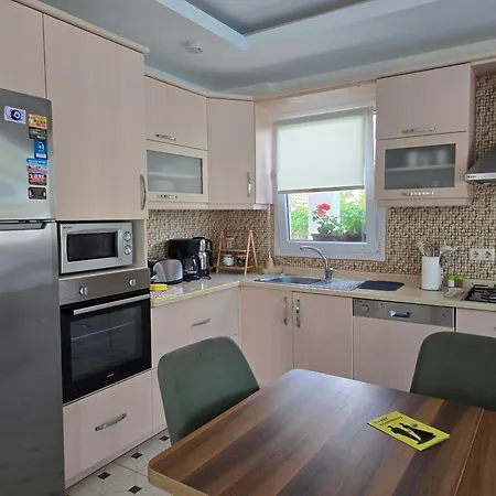Amazon Villa *