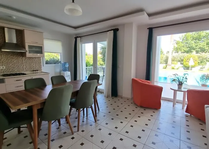 Amazon Villa *