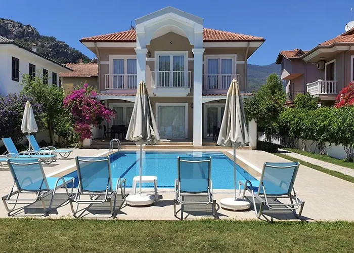 Villa Amazon *